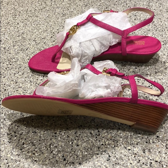 MICHAEL KORS - Picture 6 of 8